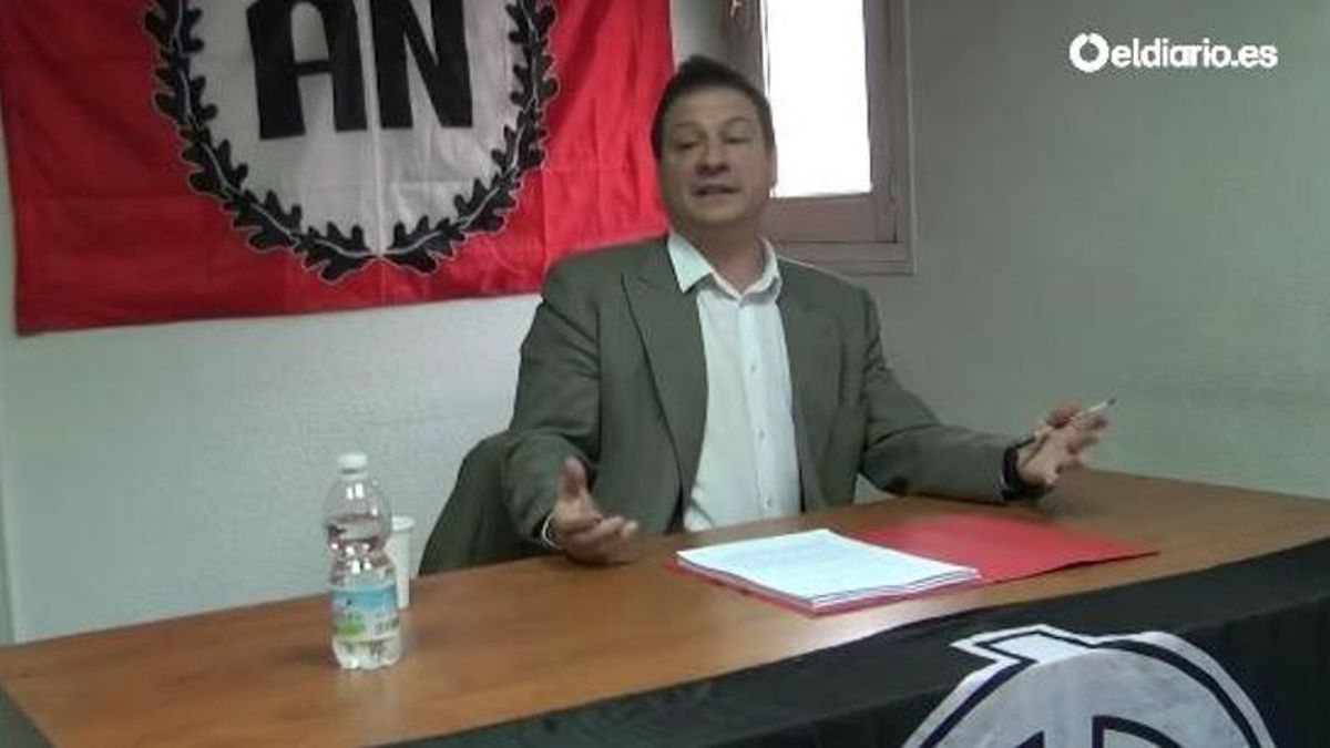 Vox recupera a Fernando Paz, el ensayista que niega el Holocausto y defiende terapias de conversión