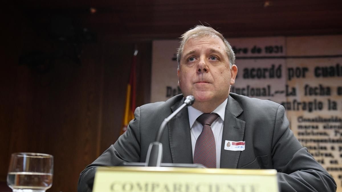 La UCO señala al exjefe de gabinete de Sánchez por su «participación preminente» en la trama de Leire Díez