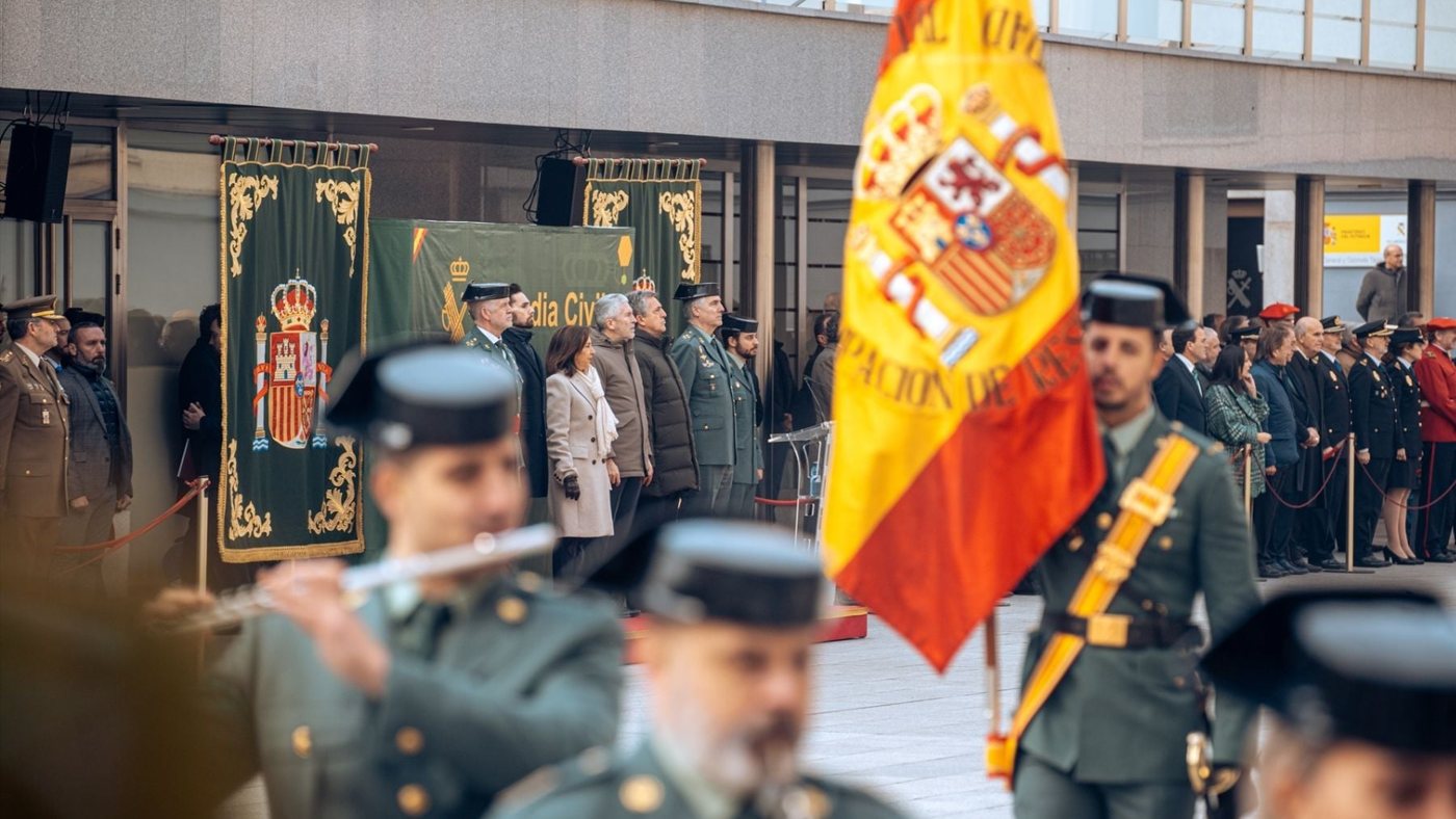La AUGC denuncia al director adjunto operativo de la Guardia Civil ante Robles y exige su cese