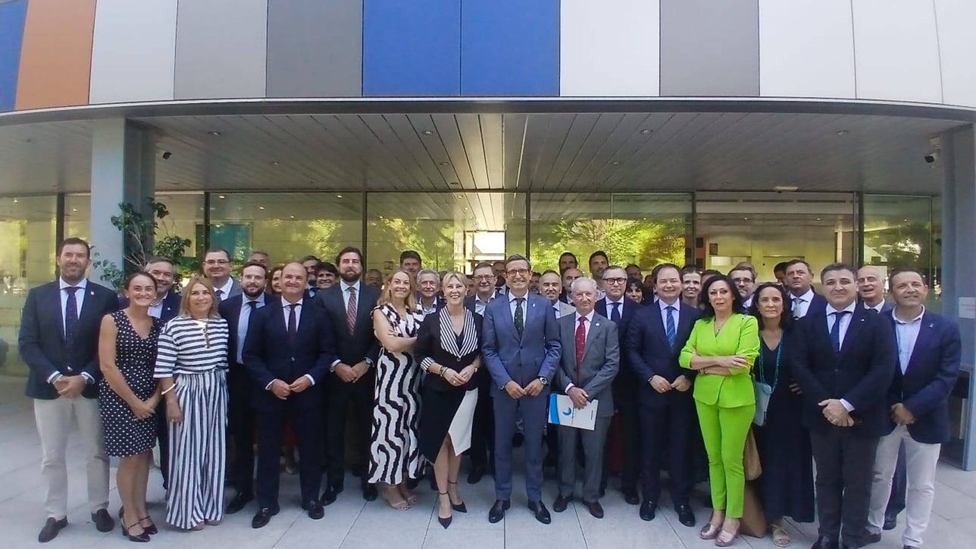 Cuatro clústeres andaluces crean una alianza para liderar la industria de defensa
