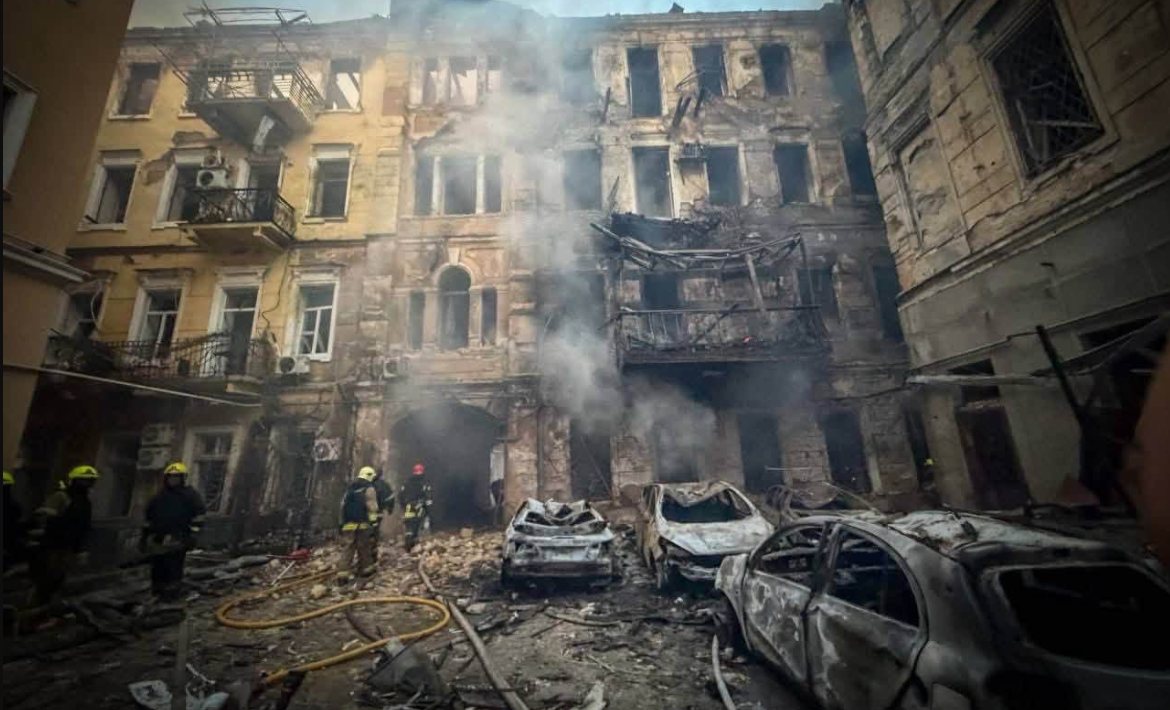 Odesa recupera luz y agua tras un ataque ruso masivo